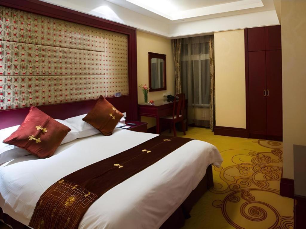 Feicheng Blossom Hotel Exterior foto