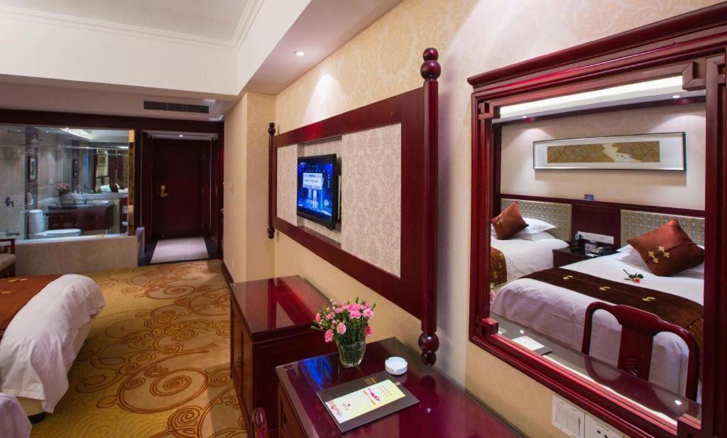 Feicheng Blossom Hotel Exterior foto
