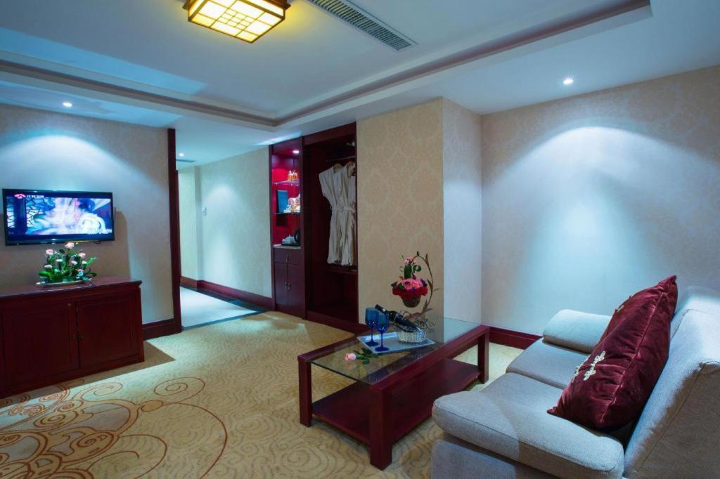 Feicheng Blossom Hotel Exterior foto