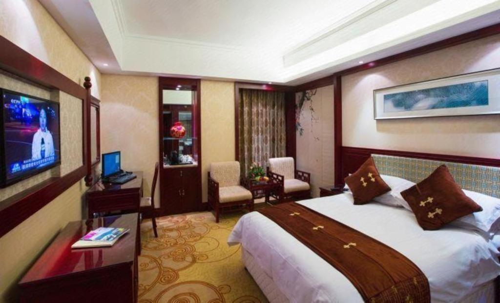 Feicheng Blossom Hotel Exterior foto