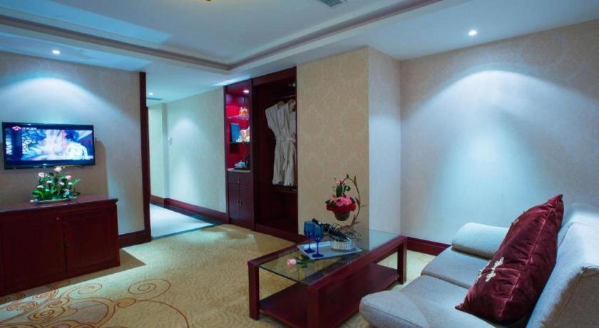 Feicheng Blossom Hotel Exterior foto